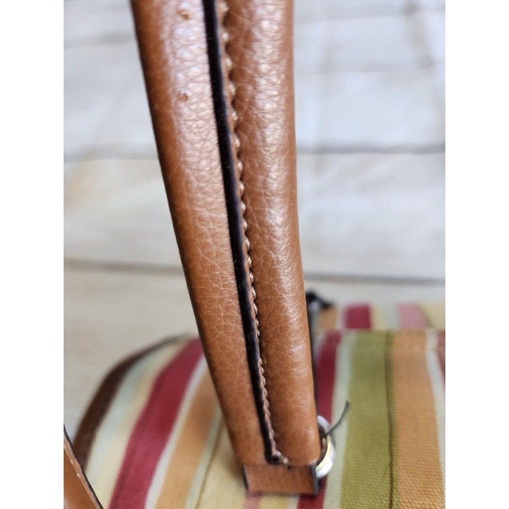 Striped Relic Shoulder Purse - Picture 6 of 14